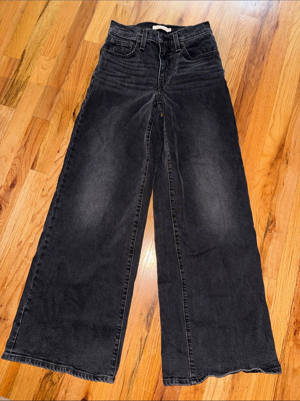 Levi’s - High Rise Wide Leg jeans denim pants bottoms